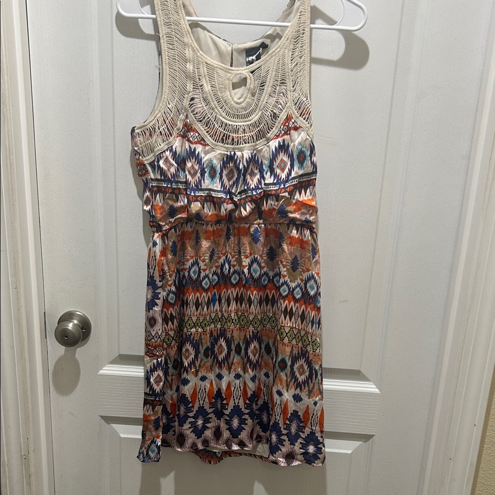 Trixxi Multicolor Sleeveless Dress